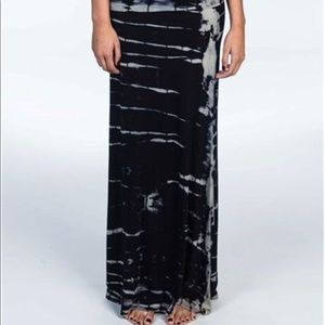 Billabong gray and black tie dye maxi skirt